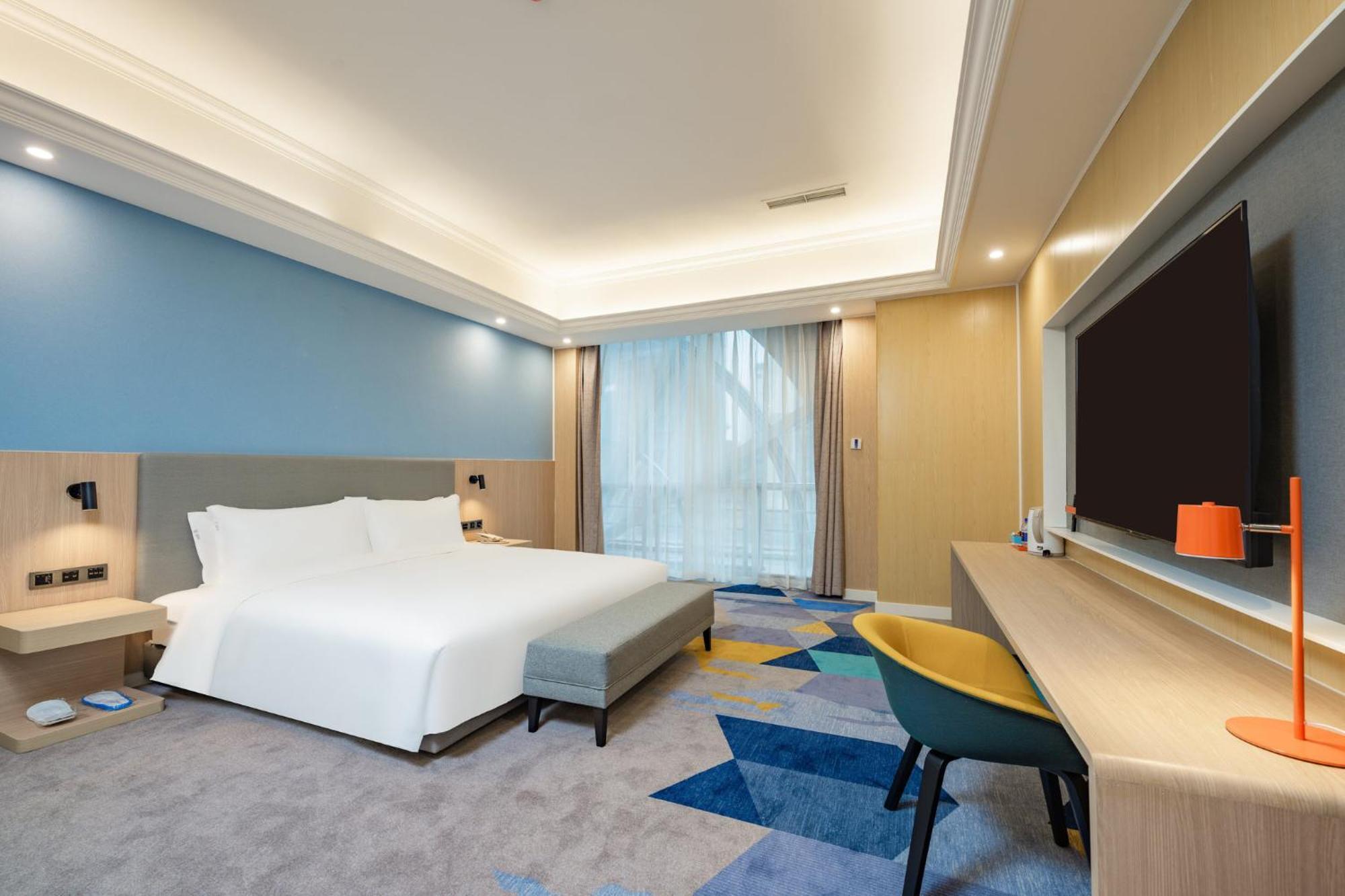 Holiday Inn Express Chengdu Tianfu Square By Ihg - Chunxi Road And Kuanzhai Alley Exterior photo